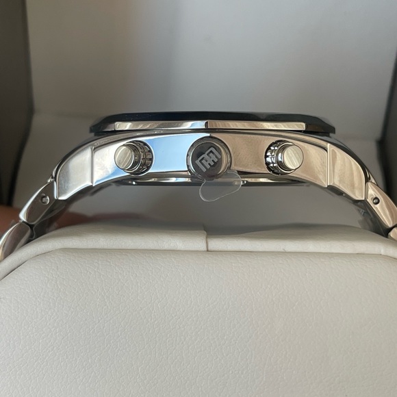 Micheal hill mens watch silver-brand new - Picture 4 of 5